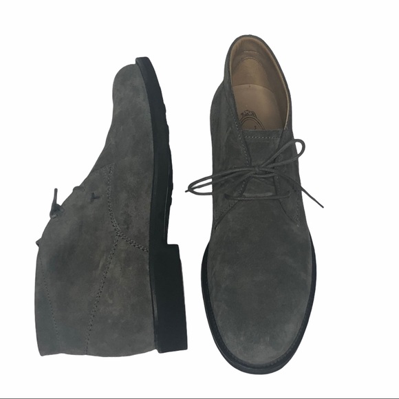 FLASH SALE….Tod's Mens/Womens Gray Suede Ankle Boot - Picture 10 of 16